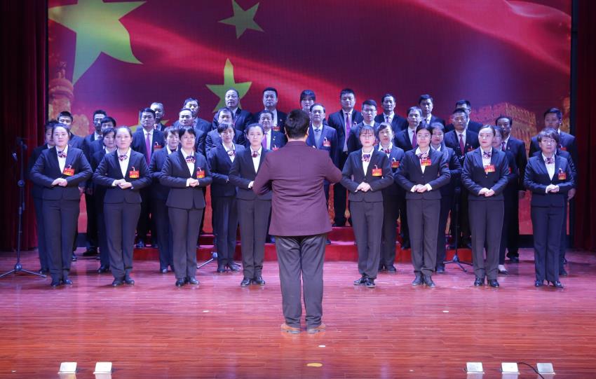 米乐线上平台,米乐（中国）2019年度工作动员大会---大合唱《团结就是力量》、《我爱你中国》